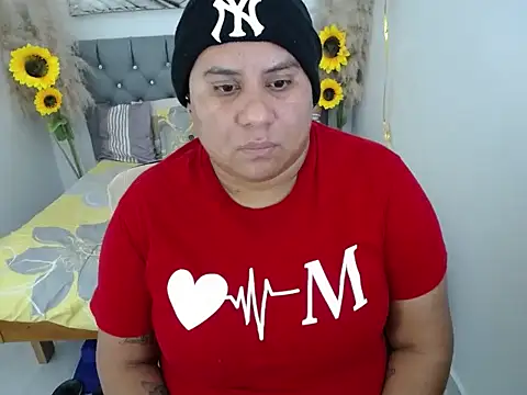 hotlesby valery online show from 10-28-25, 12:15