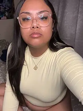 kiaradanielaxx online show from 12-20-25, 08:06