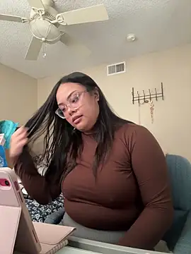 kiaradanielaxx online show from 02-10-26, 09:03