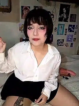 lucianasama online show from 10-12-25, 10:55