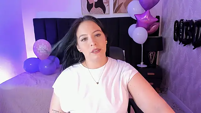 camiladuke7 online show from 09-28-25, 07:32