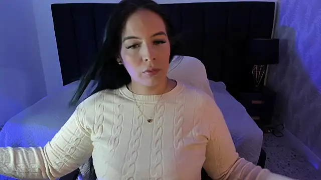 camiladuke7 online show from 09-24-25, 07:42