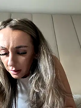 Scotishminx25 online show from 09-19-25, 05:28