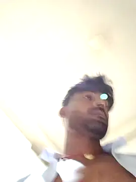 kkshan0923 online show from 04-04-26, 12:28