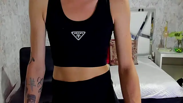 sarita princess7 online show from 10-25-25, 08:09