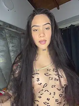 Snapshot of liahouses chatting on 03-04-26, 11:56 liahouses online show from 03-04-26, 11:56