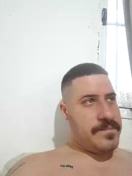 Snapshot of casado031999 chatting on 11-08-25, 07:17 casado031999 online show from 11-08-25, 07:17