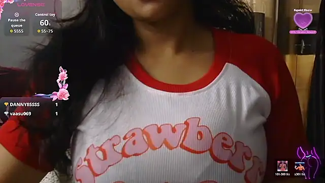 Hey Jully online show from 12-15-25, 05:46