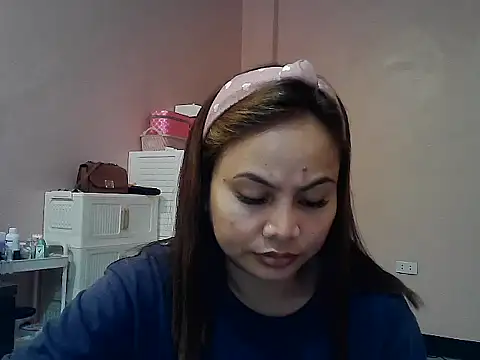 Snapshot of Amarrahlyn chatting on 05-19-26, 09:22 Amarrahlyn online show from 05-19-26, 09:22
