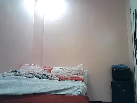Snapshot of Amarrahlyn chatting on 06-15-26, 09:36 Amarrahlyn online show from 06-15-26, 09:36