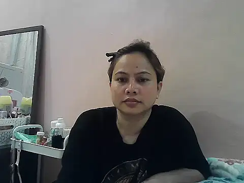 Snapshot of Amarrahlyn chatting on 07-07-26, 09:18 Amarrahlyn online show from 07-07-26, 09:18