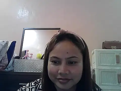 Snapshot of Amarrahlyn chatting on 05-10-26, 06:39 Amarrahlyn online show from 05-10-26, 06:39