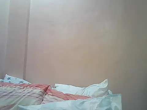 Snapshot of Amarrahlyn chatting on 06-16-26, 09:42 Amarrahlyn online show from 06-16-26, 09:42