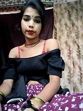 Snapshot of PRACHI-743 chatting on 12-15-25, 02:06 PRACHI-743 online show from 12-15-25, 02:06