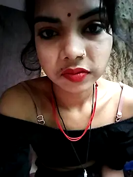 Snapshot of PRACHI-743 chatting on 11-23-25, 01:48 PRACHI-743 online show from 11-23-25, 01:48