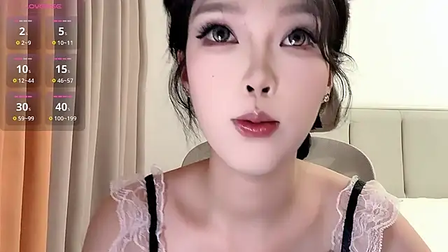 Snapshot of Puppy-12 chatting on 09-27-25, 06:08 Puppy-12 online show from 09-27-25, 06:08