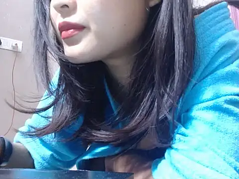 muskaan8400 online show from 12-05-25, 09:52