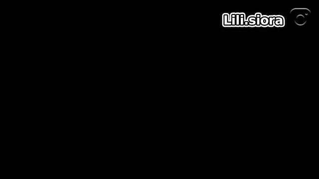 Snapshot of Peachxlush chatting on 06-17-26, 07:24 Peachxlush online show from 06-17-26, 07:24