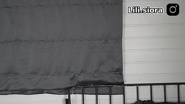 Snapshot of Peachxlush chatting on 04-27-26, 05:33 Peachxlush online show from 04-27-26, 05:33