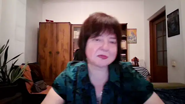 Violet Pulse online show from 12-16-25, 03:05