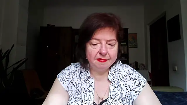 Violet Pulse online show from 06-18-26, 06:34