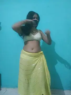 Snapshot of Cute-Charvii chatting on 11-04-25, 07:01 Cute-Charvii online show from 11-04-25, 07:01