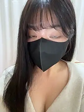 AZ37866 online show from 04-08-26, 03:57