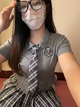 AZ37866 online show from 10-10-25, 02:56