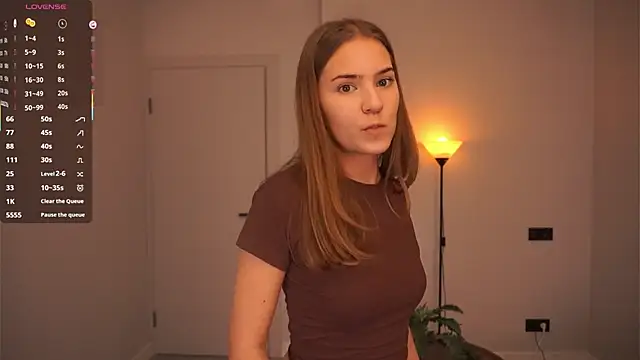 AdrianaCoenen online show from 10-05-25, 05:47