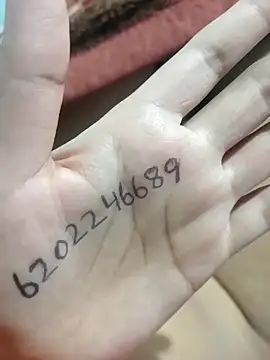 Snapshot of JassiKumari02 chatting on 03-19-26, 05:35 JassiKumari02 online show from 03-19-26, 05:35