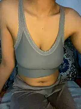 Snapshot of MayaarTop chatting on 10-01-25, 05:06 MayaarTop online show from 10-01-25, 05:06