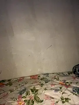 Snapshot of MayaarTop chatting on 10-12-25, 03:57 MayaarTop online show from 10-12-25, 03:57