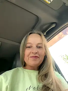 B i r d i e online show from 09-20-25, 10:42