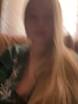 B i r d i e online show from 09-28-25, 11:06