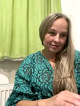 B i r d i e online show from 09-26-25, 11:11