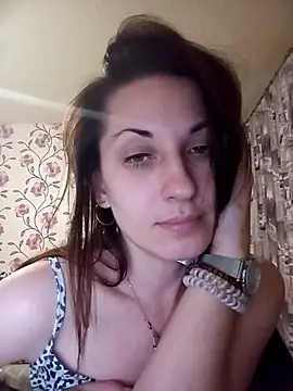 RitaLovvee online show from 10-13-25, 06:31