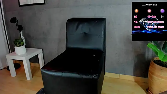 Snapshot of BadLiam_ chatting on 04-28-26, 11:20 BadLiam online show from 04-28-26, 11:20