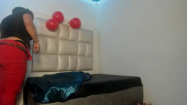 peyton  wat online show from 06-24-26, 11:53