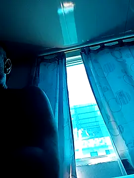 AlejoLatino online show from 09-22-25, 07:42