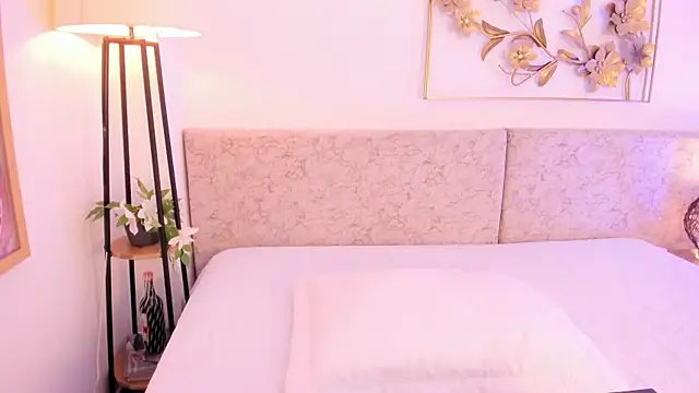  Malak online show from 10-24-25, 06:40