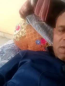 ROXX121 online show from 01-11-26, 05:36