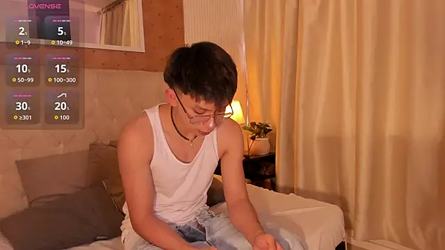 liam twiink online show from 10-28-25, 07:35