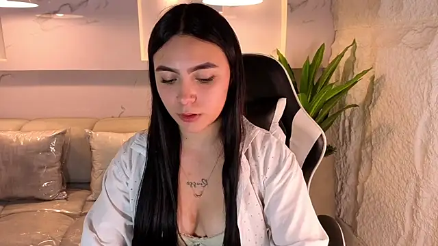 scarlett smith tp online show from 12-20-25, 07:50