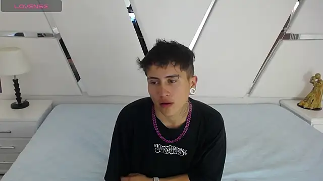 oblivionlove online show from 03-28-26, 04:41