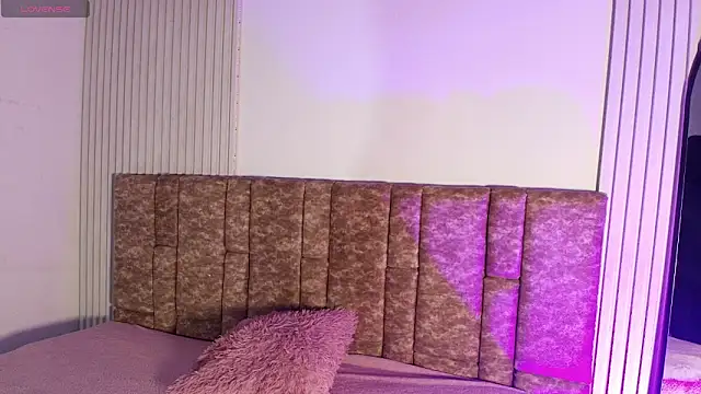 Missdionne curly online show from 03-22-26, 11:12