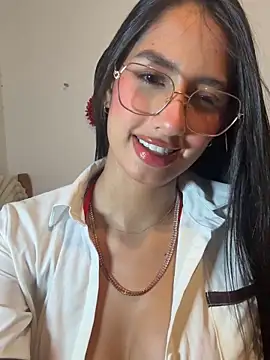 Julieta Duque online show from 03-04-26, 02:41