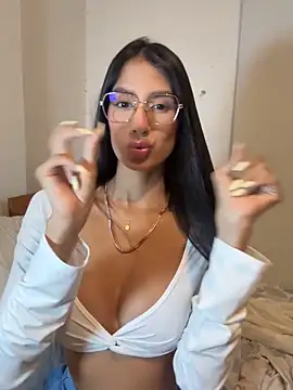 Julieta Duque online show from 02-19-26, 01:02