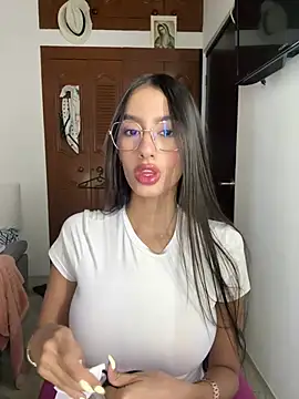 Julieta Duque online show from 02-28-26, 03:39