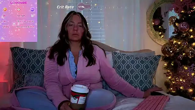 STIFFLERSMOMM online show from 11-15-25, 12:20