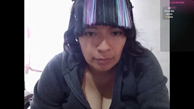 Acelinrose online show from 01-17-26, 04:32